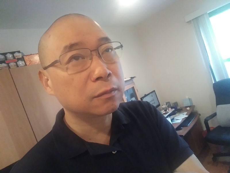 高山的第一张照片--马尾婚介网