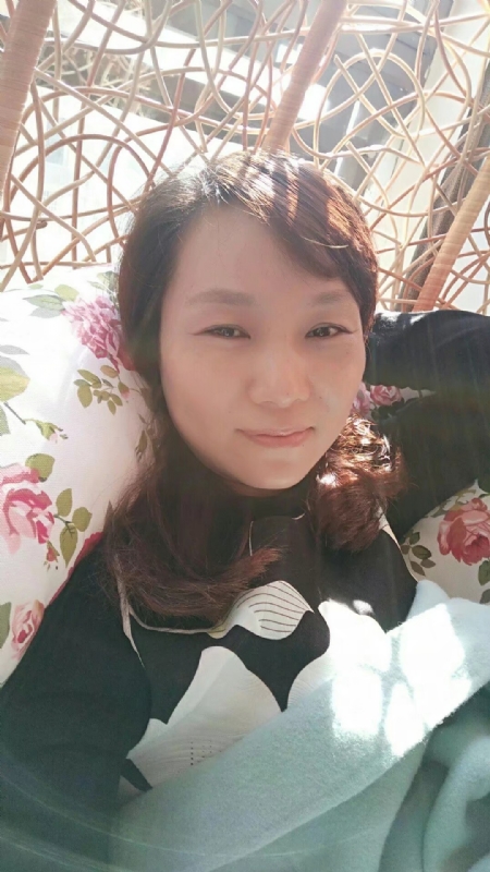 悦己的第一张照片--马尾婚介网