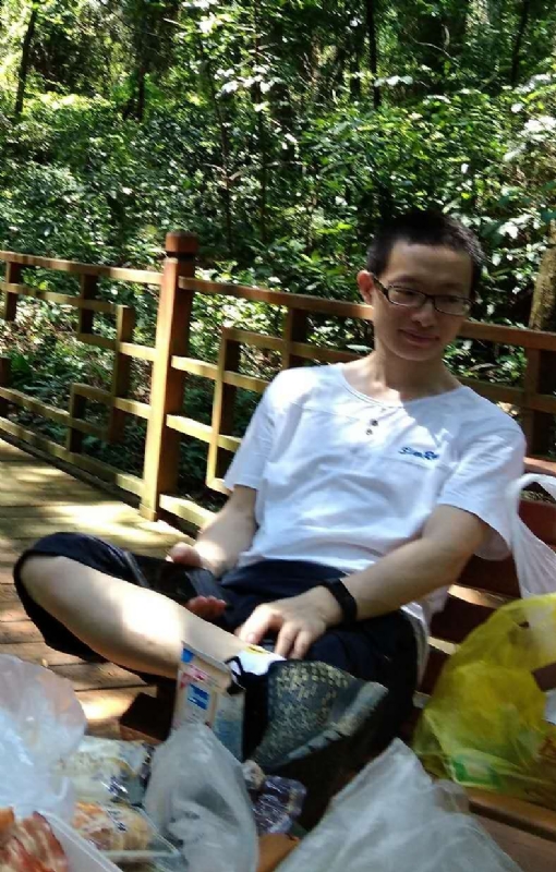 亲临的第一张照片--马尾婚介网
