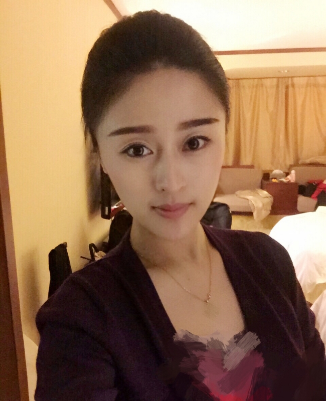挣扎的第一张照片--马尾婚介网