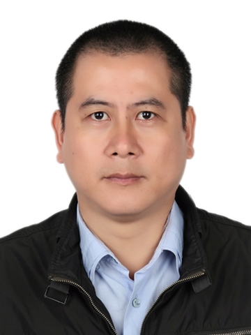 小佳的第一张照片--马尾婚介网