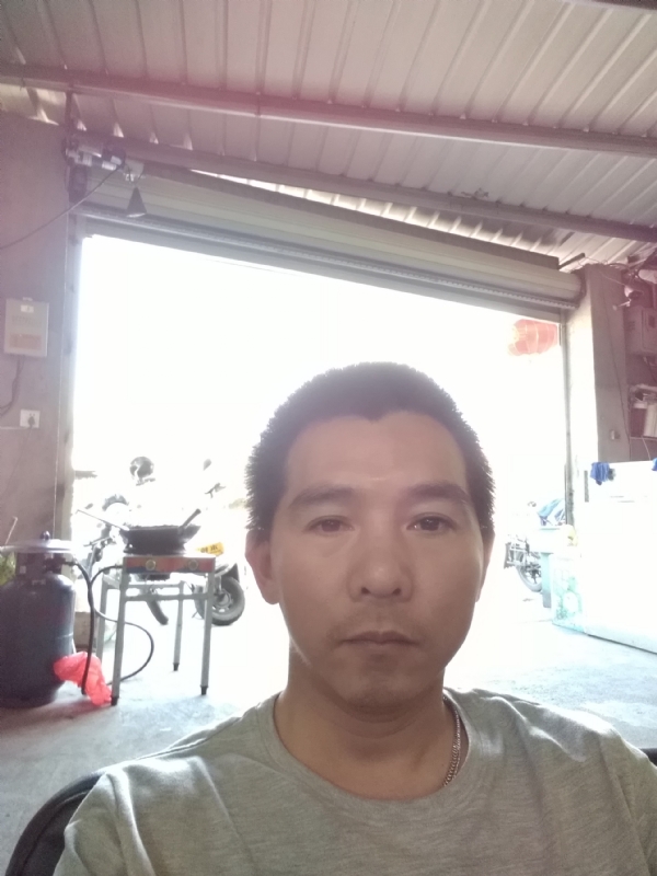 龙骑士的第一张照片--马尾婚介网