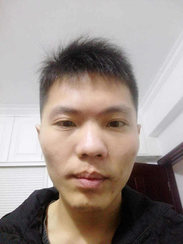 陈耀阳的第一张照片--马尾婚介网
