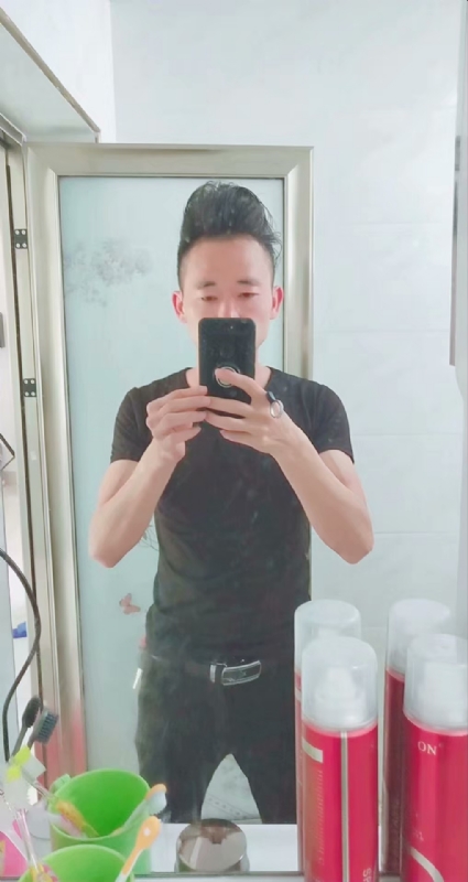 邱利平的第一张照片--马尾婚介网