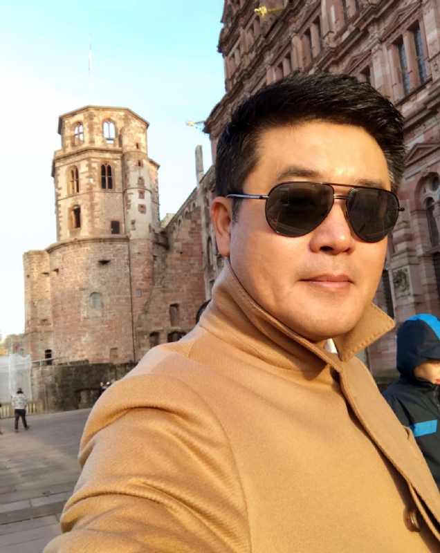 天马行空的第二张照片--马尾婚介网