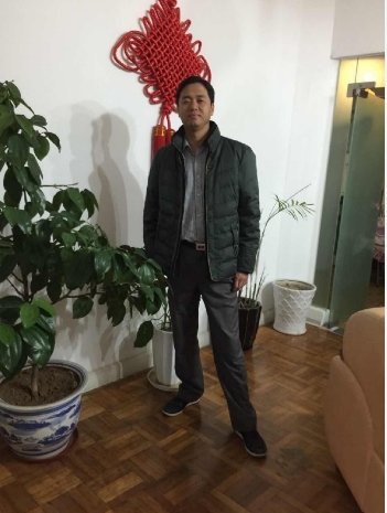 阳光的第一张照片--马尾婚介网