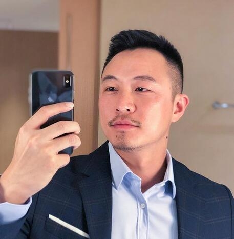 残痕的第一张照片--马尾婚介网