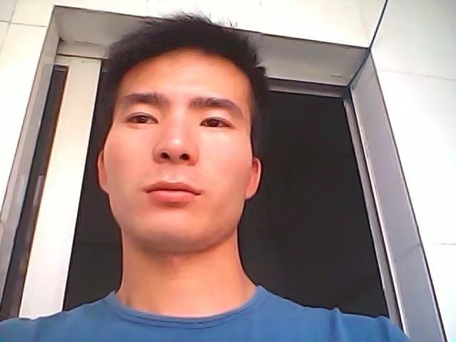 冰冻水果郎的第一张照片--马尾婚介网