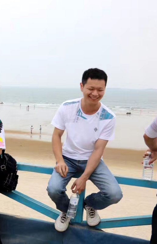 A乐米的第一张照片--马尾婚介网