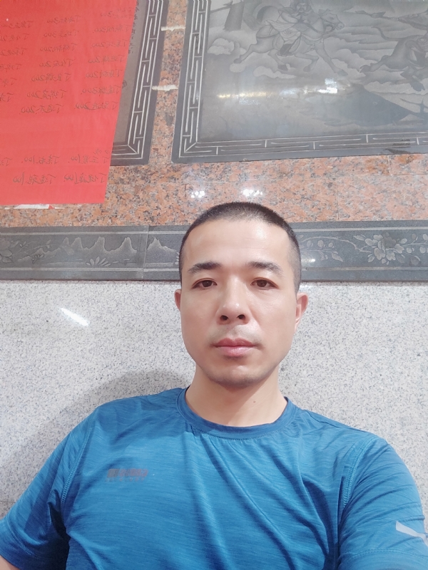 虫子的第一张照片--马尾婚介网