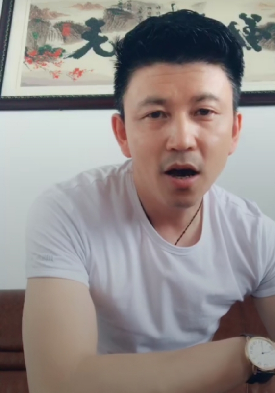 李东承的第一张照片--马尾婚介网
