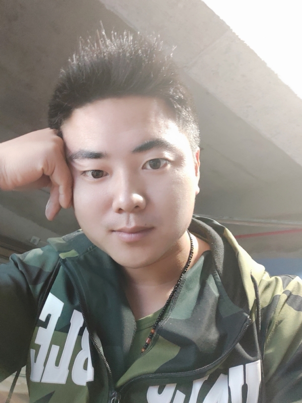 上门女婿的第一张照片--马尾婚介网