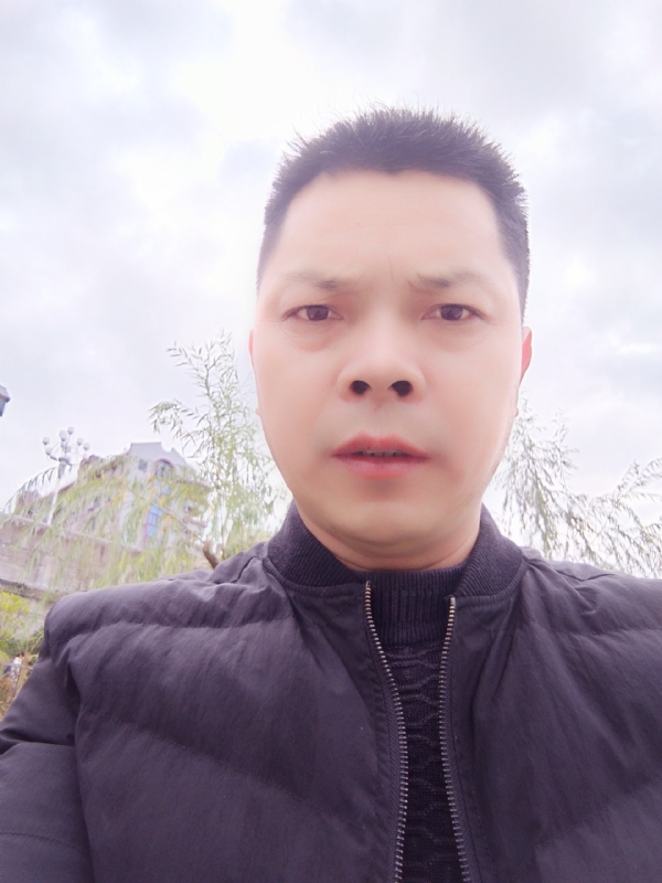 随缘的第一张照片--马尾婚介网
