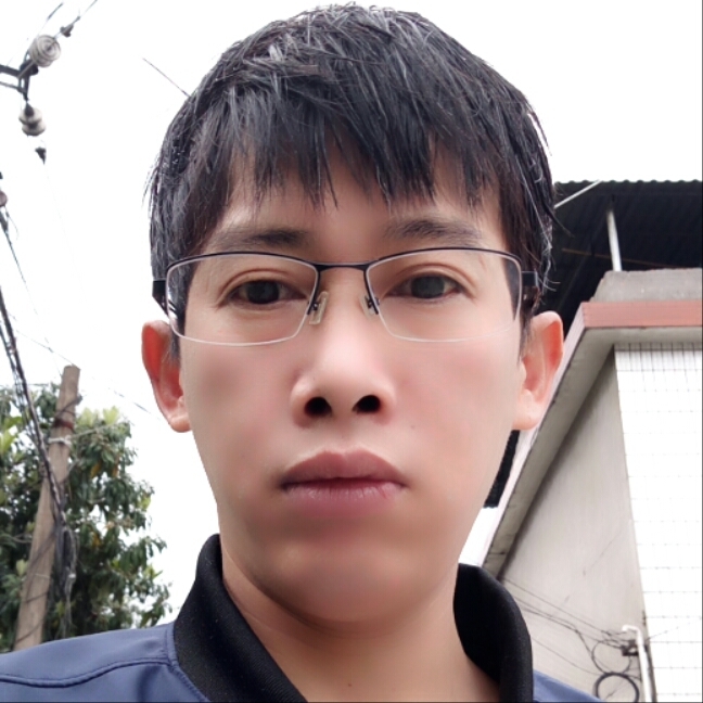 下凡买烟的第一张照片--马尾婚介网