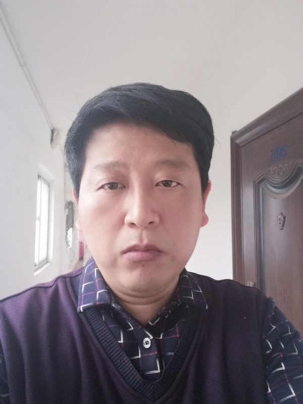 夜色温柔的第一张照片--马尾婚介网
