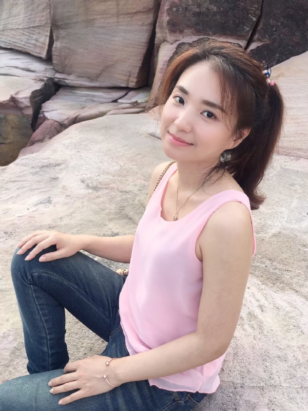 Jane的第二张照片--马尾婚介网