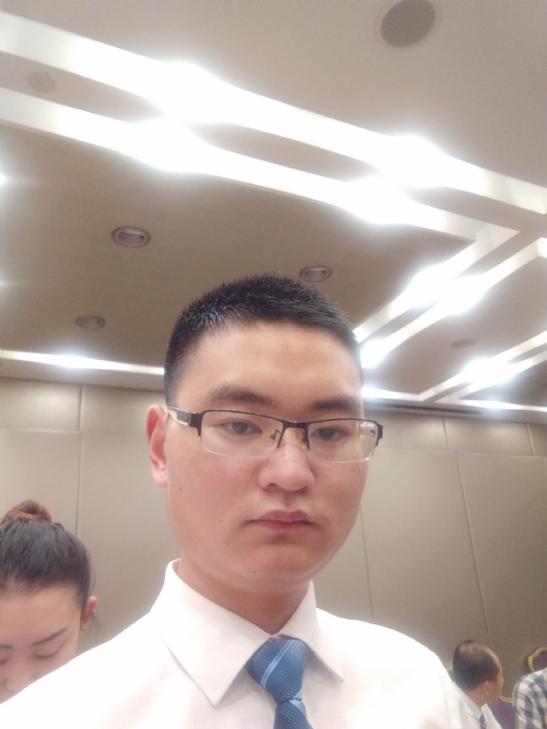 慕秋的第三张照片--马尾婚介网