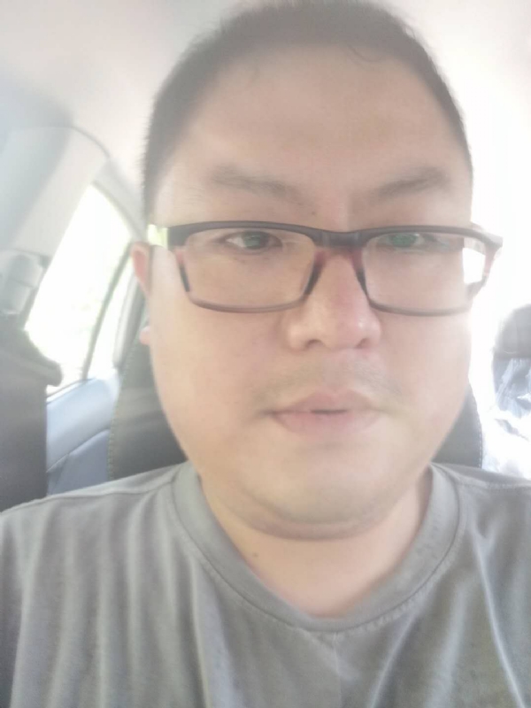 星蔚蓝的第二张照片--马尾婚介网