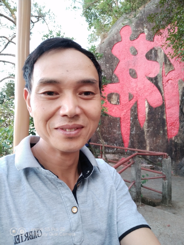 向往彩虹的第二张照片--马尾婚介网