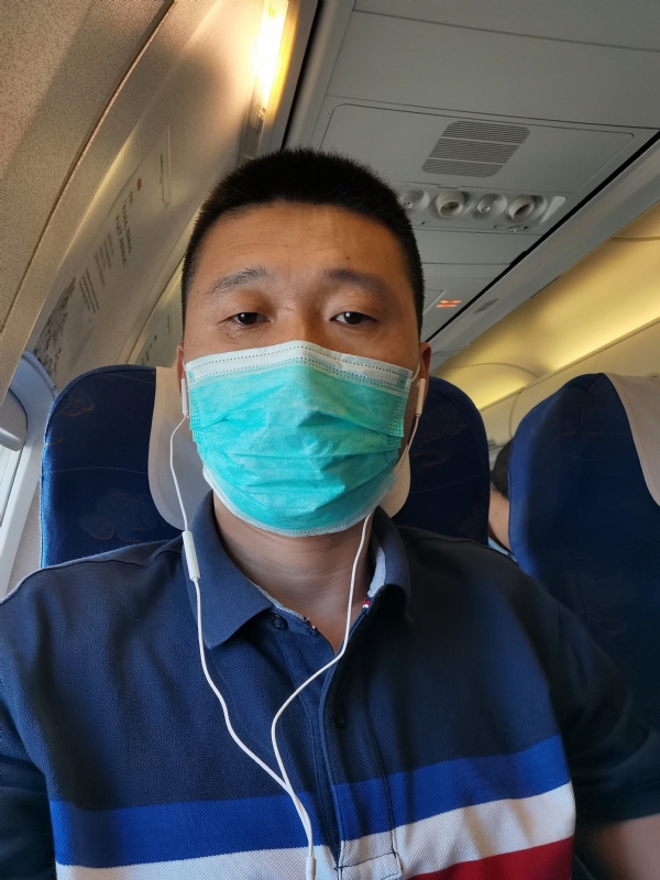 石头的第一张照片--马尾婚介网