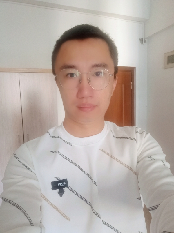 一生有你*足矣的第一张照片--马尾婚介网
