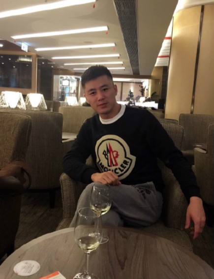 吴辉的第一张照片--马尾婚介网