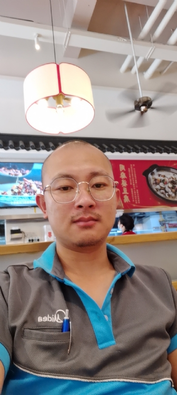 择一人相老的第一张照片--马尾婚介网