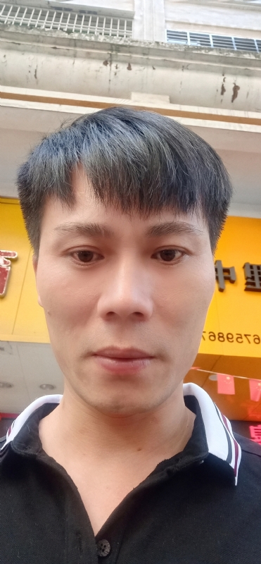 笑看人生的第一张照片--马尾婚介网