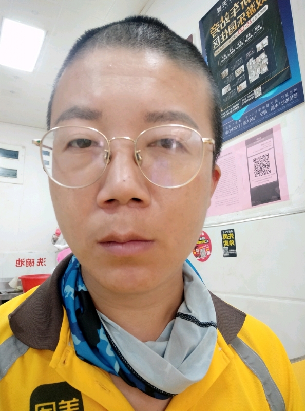 本尊至尊的第一张照片--马尾婚介网