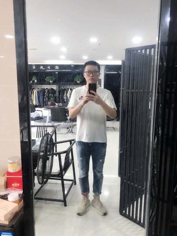 黄大仙的第一张照片--马尾婚介网