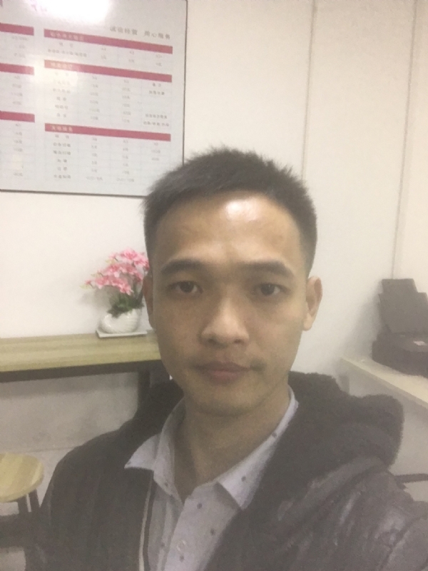 法律人小陈的第一张照片--马尾婚介网