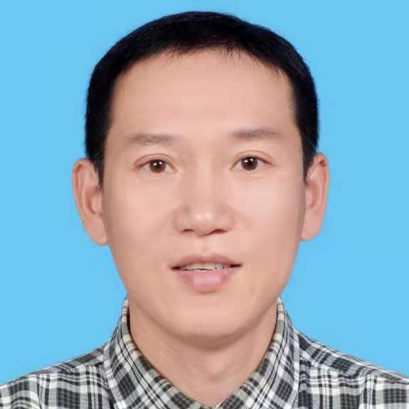 阳光的第一张照片--马尾婚介网