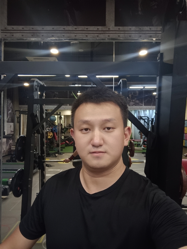 吴痕的第二张照片--马尾婚介网