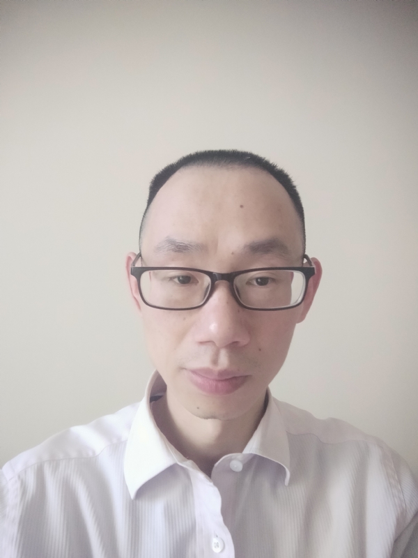 小卓的第二张照片--马尾婚介网