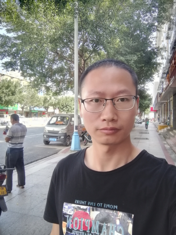 老虎的第一张照片--马尾婚介网