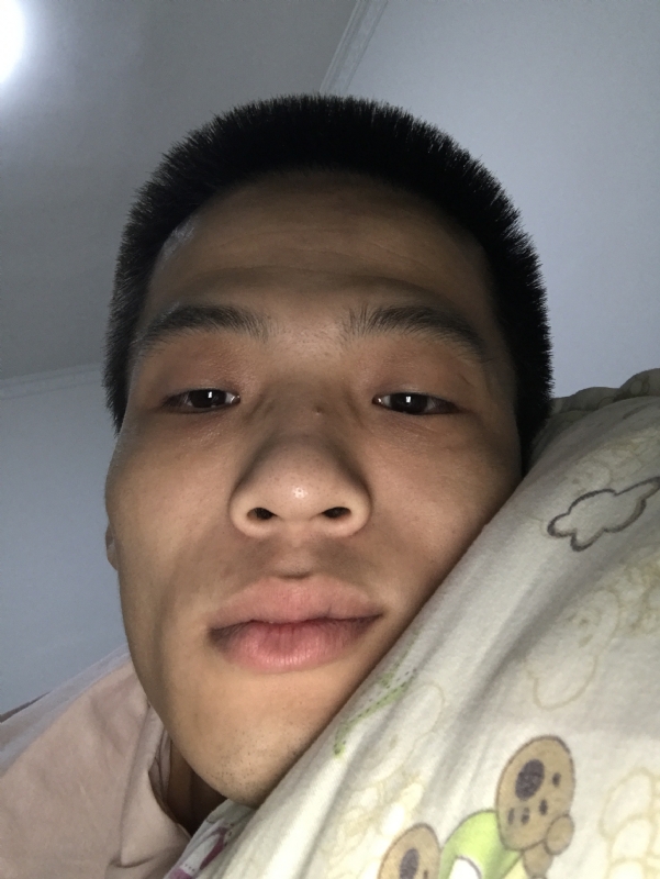 直男的第一张照片--马尾婚介网