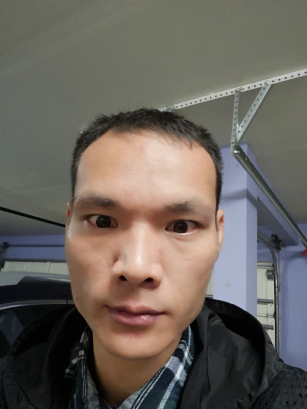 只影向谁去的第一张照片--马尾婚介网