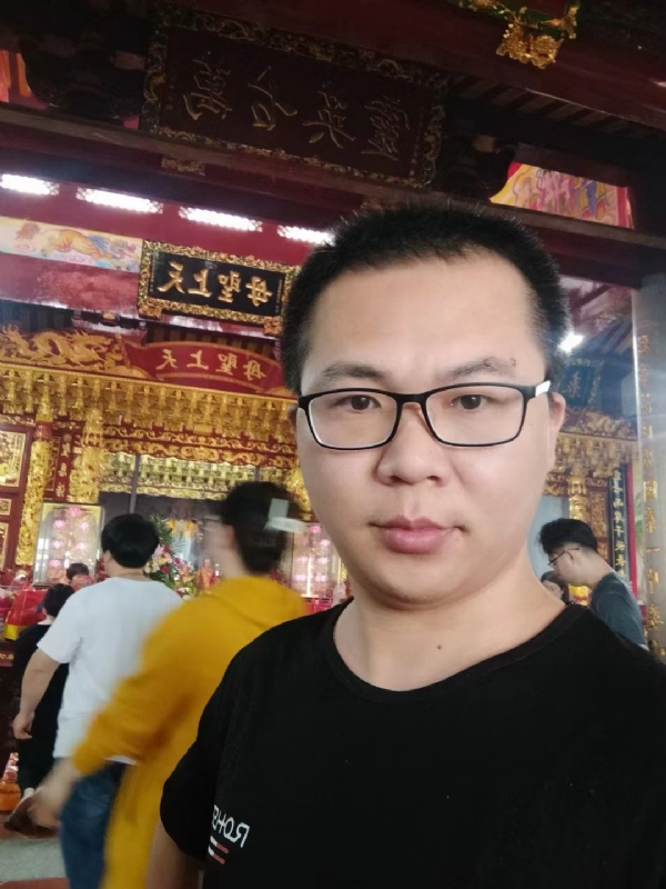 天哥的第一张照片--马尾婚介网