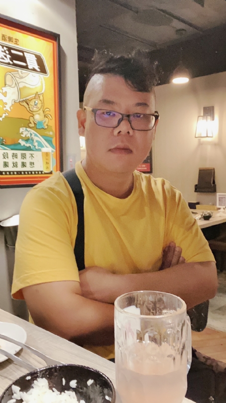 公爵的第一张照片--马尾婚介网