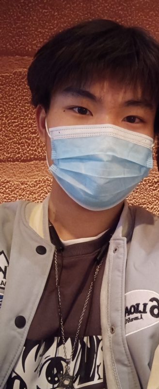 不寂寞的第一张照片--马尾婚介网