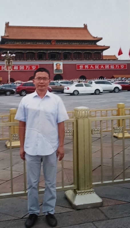 乔治的第一张照片--马尾婚介网