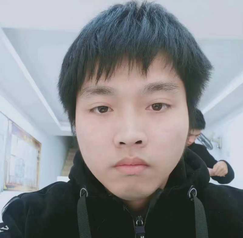 无奋斗不清春的第一张照片--马尾婚介网