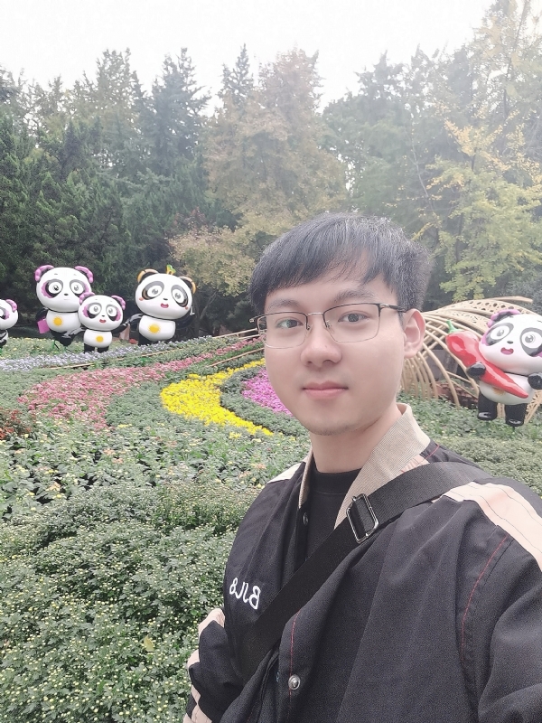 Ray的第一张照片--马尾婚介网