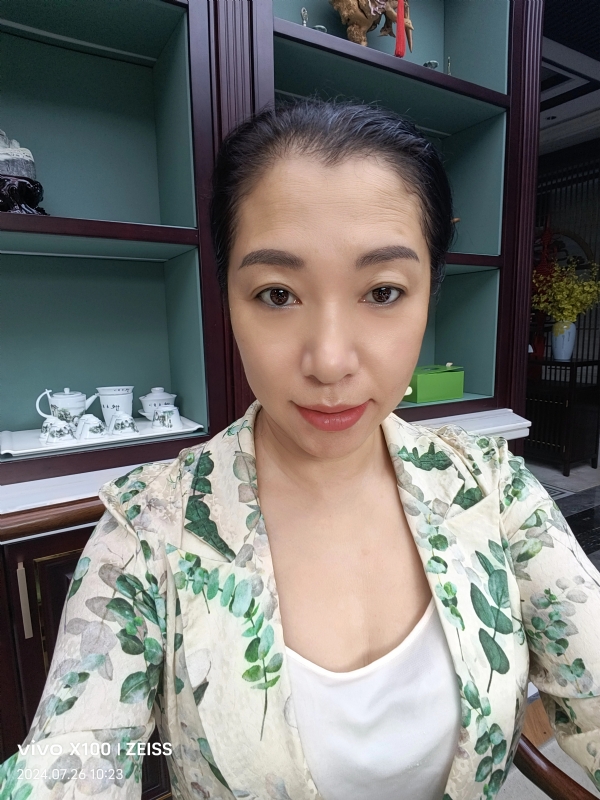 仝馨的第三张照片--马尾婚介网