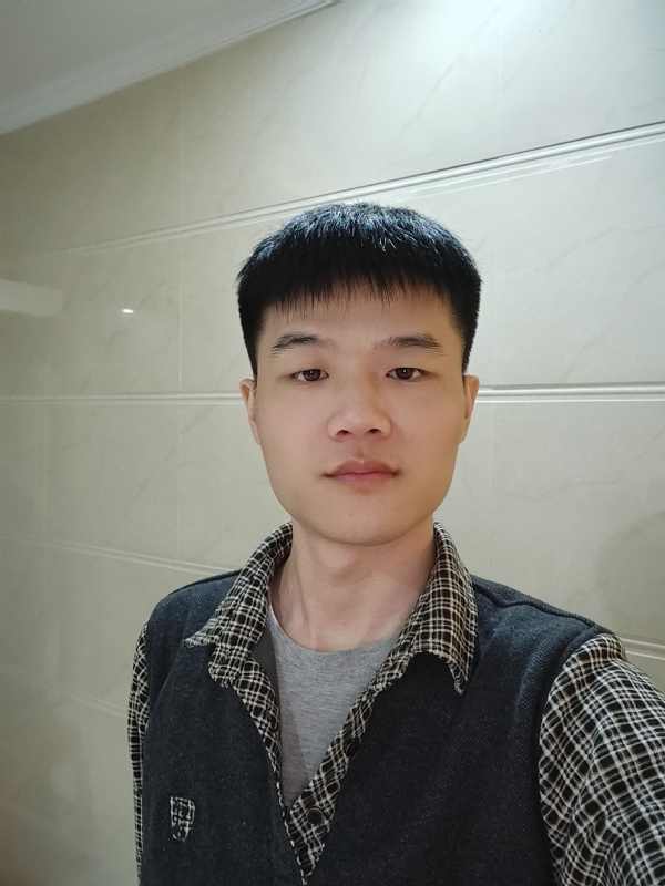 念头通达的第一张照片--马尾婚介网