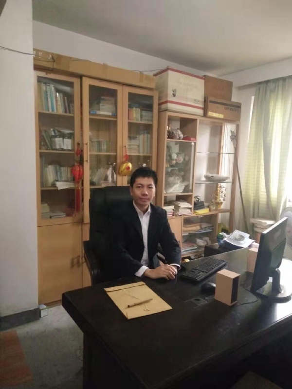 临冬城公爵的第一张照片--马尾婚介网