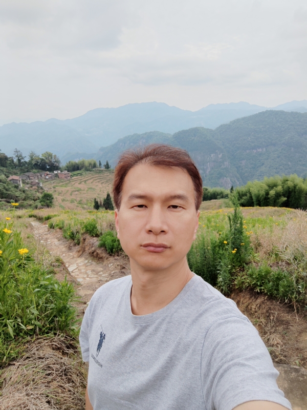彩虹的第一张照片--马尾婚介网