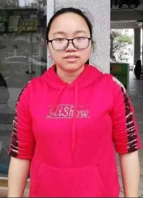 简单的第一张照片--马尾婚介网