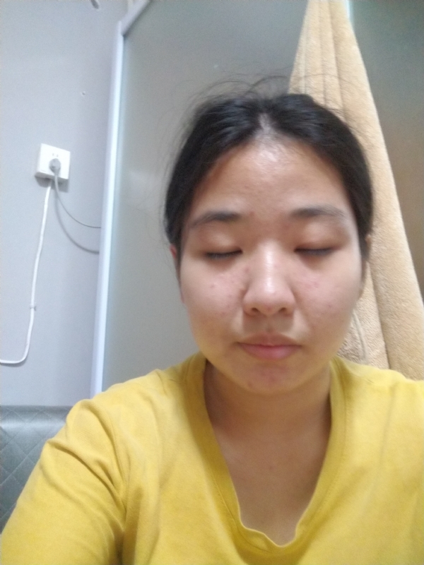 叶子的第一张照片--马尾婚介网
