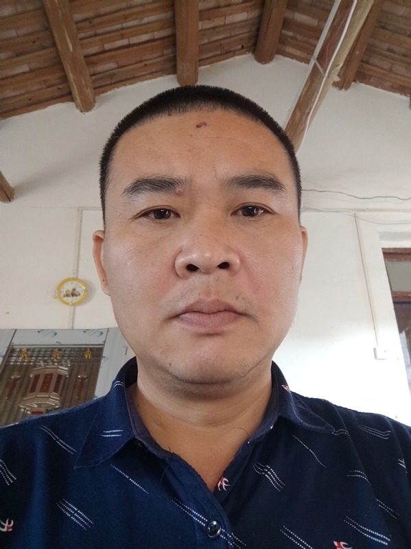 破碎的第一张照片--马尾婚介网